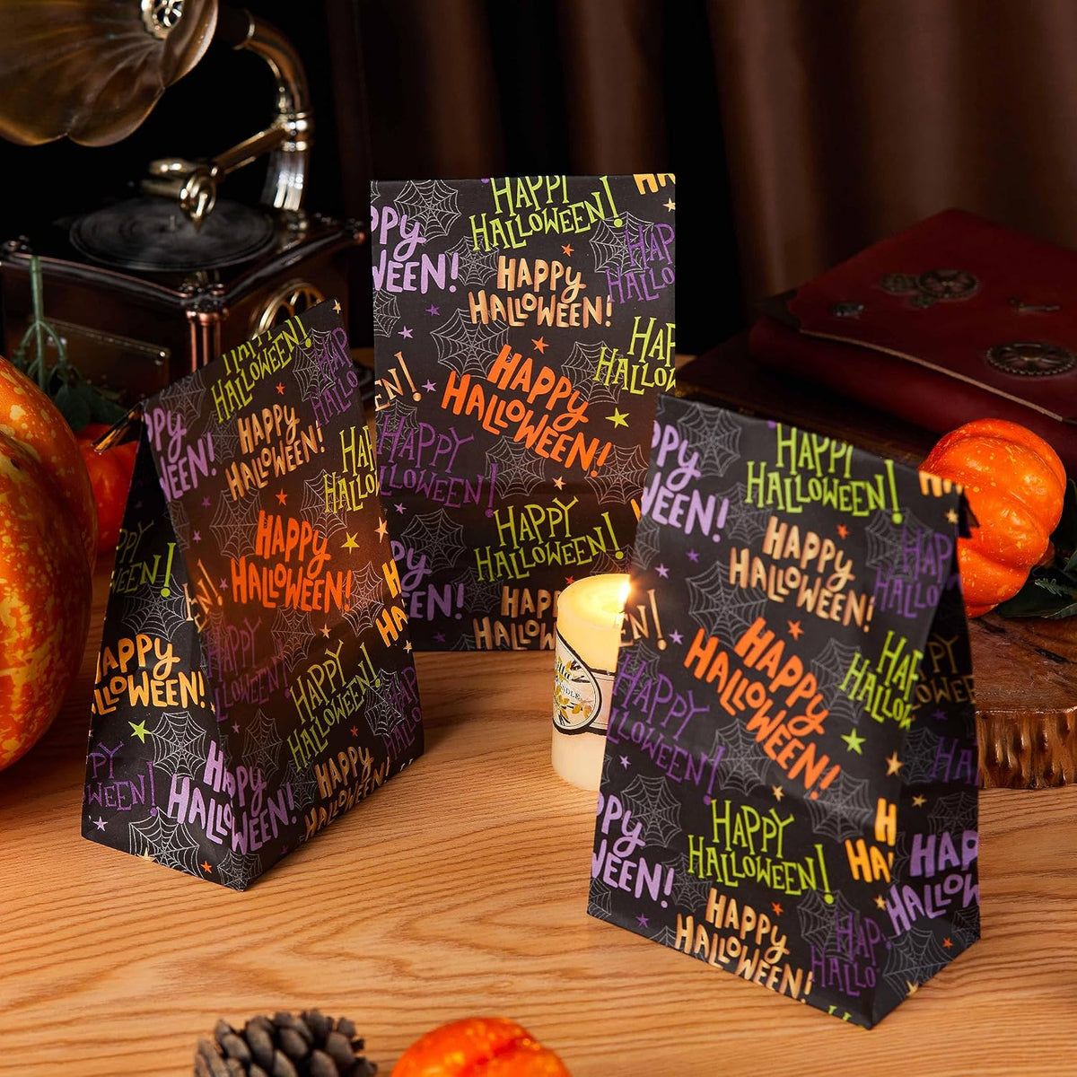 30-Pack Halloween Treat Bags for Kids Party Favor Bags, 9.1 X 5.1 X 3.1 Inch Paper Goodie Bags with Spider Web Design